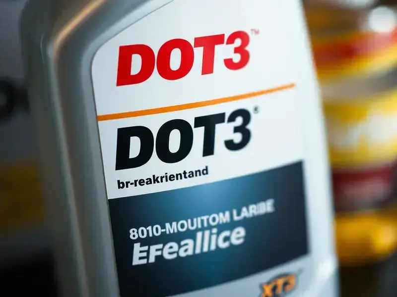 DOT3 brake fluid service